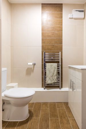 Photo 15- click for photo gallery